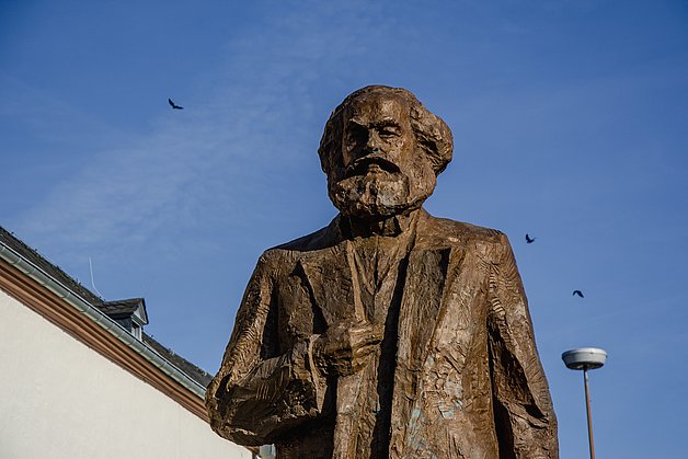 Karl Marx Statue, gift from the People´s Republic of China to Trier, Marx´ city of birth